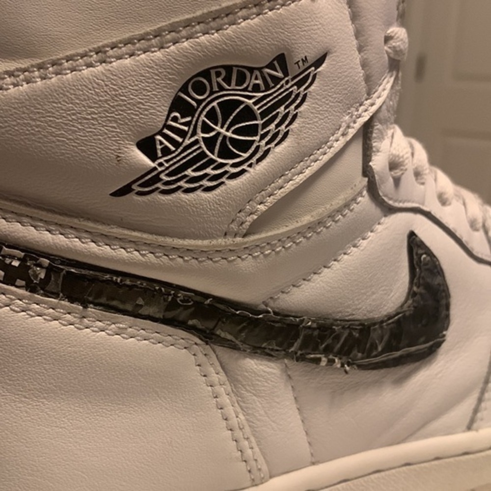 Air Jordan 1 x Feng Chen Wang - Picture 8 of 12